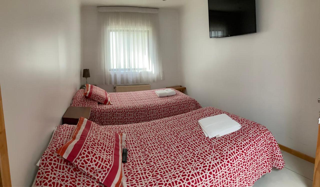 Hostal Balmaceda Punta Arenas Ngoại thất bức ảnh