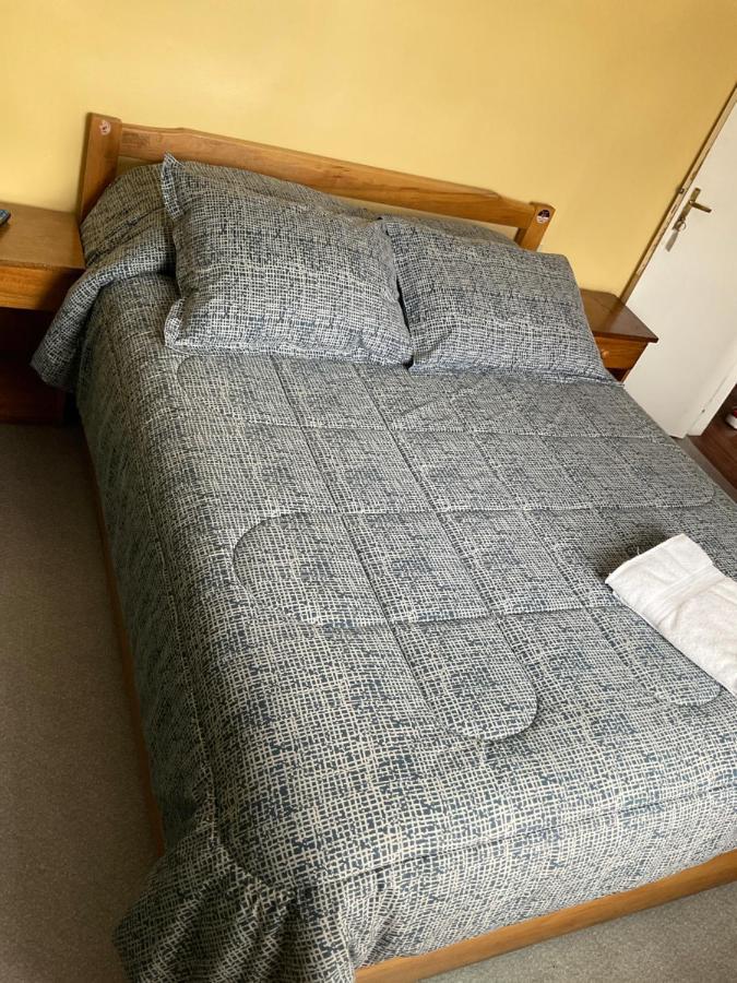 Hostal Balmaceda Punta Arenas Ngoại thất bức ảnh