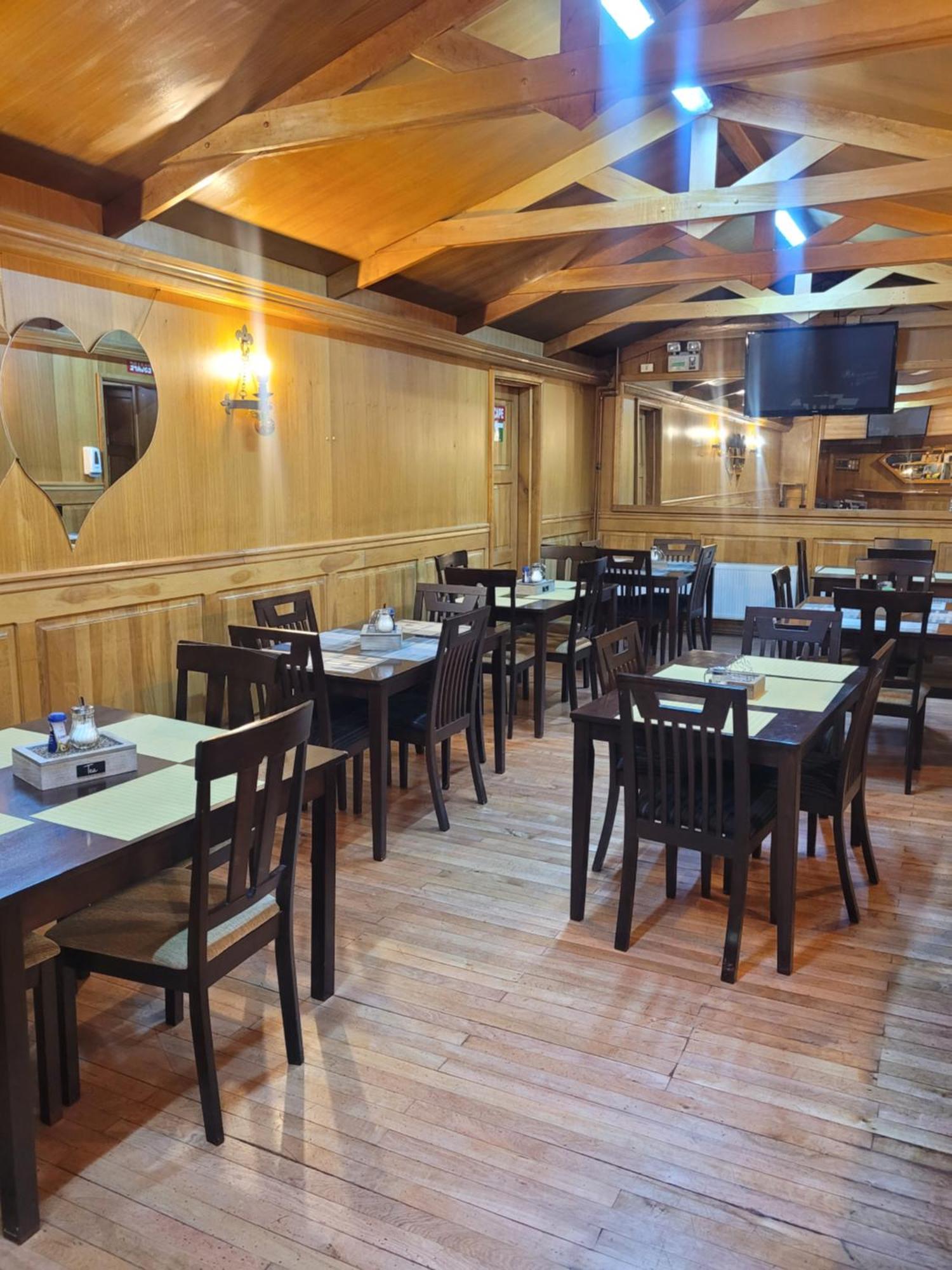 Hostal Balmaceda Punta Arenas Ngoại thất bức ảnh