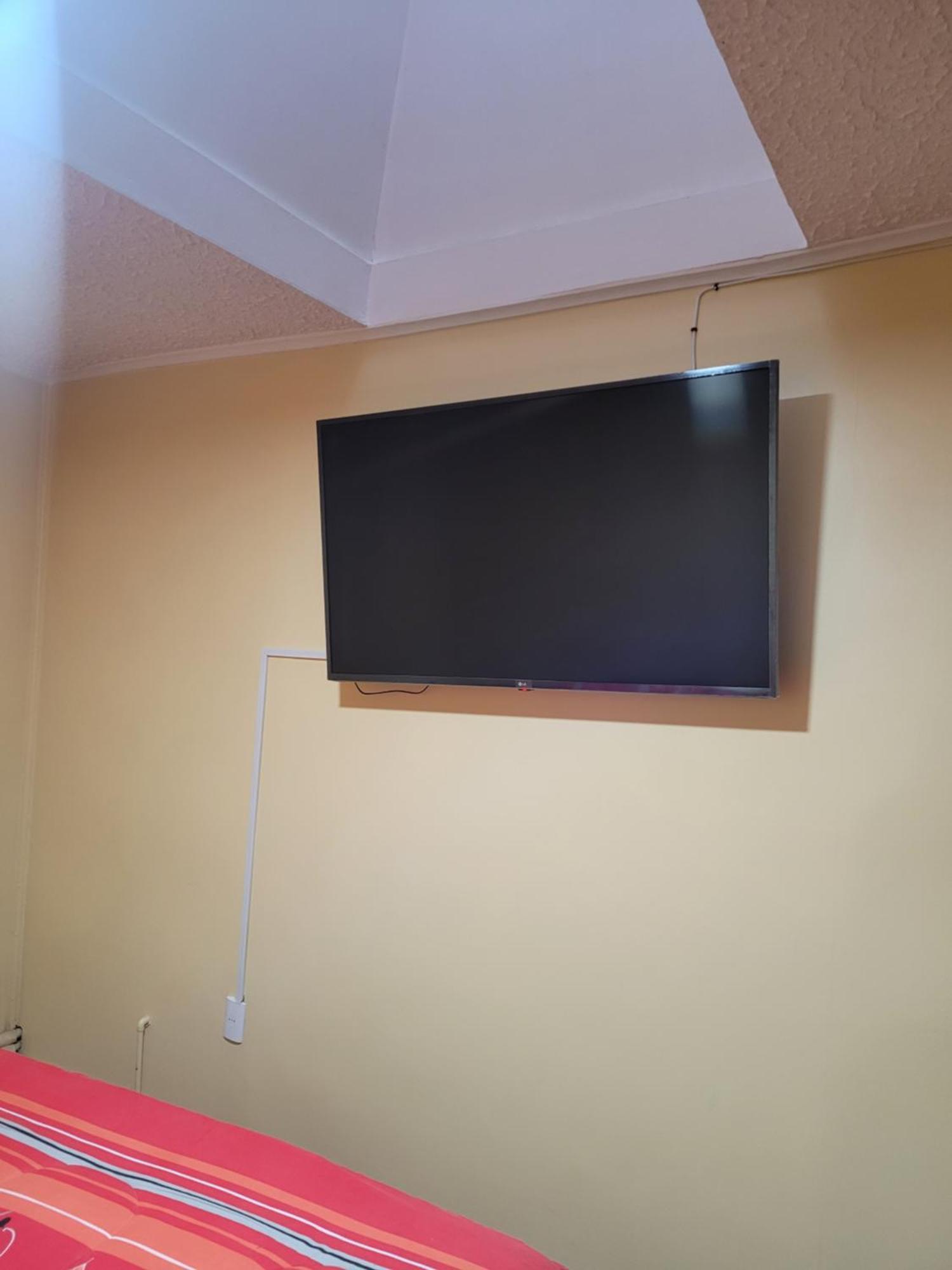 Hostal Balmaceda Punta Arenas Ngoại thất bức ảnh