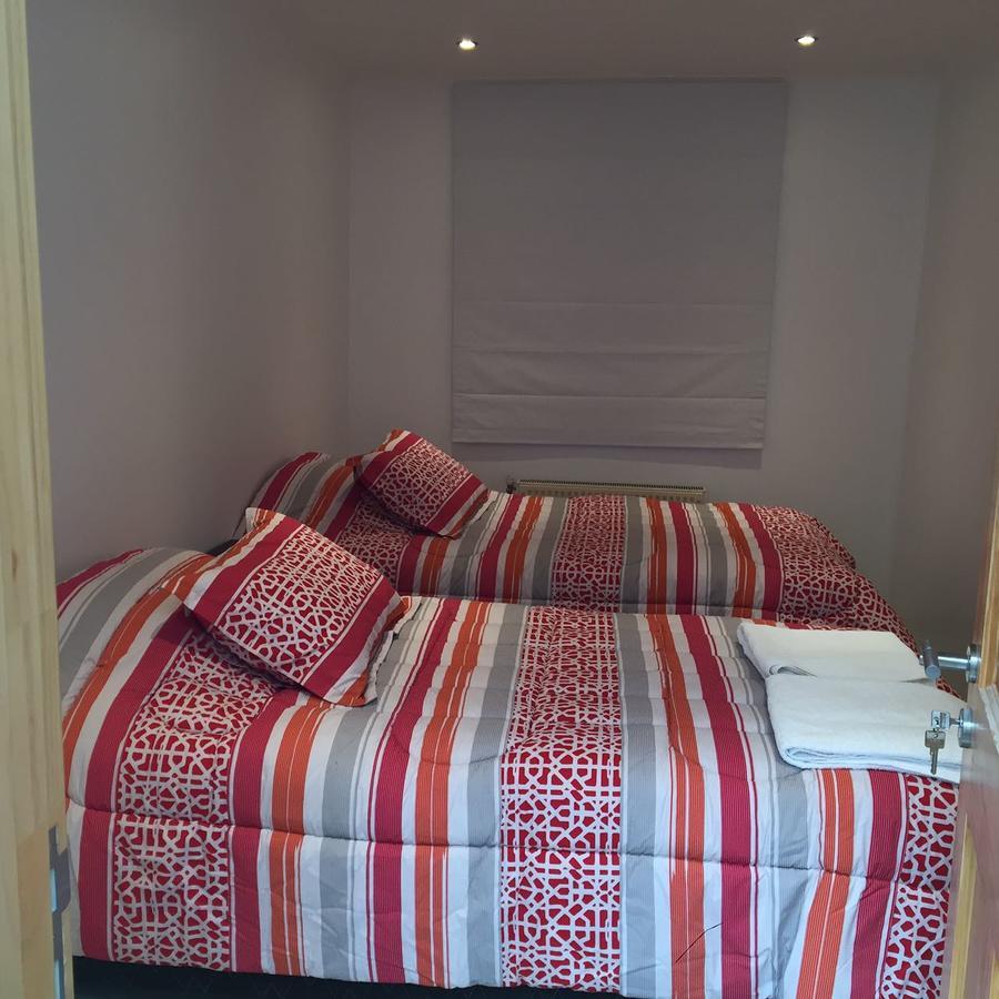 Hostal Balmaceda Punta Arenas Ngoại thất bức ảnh